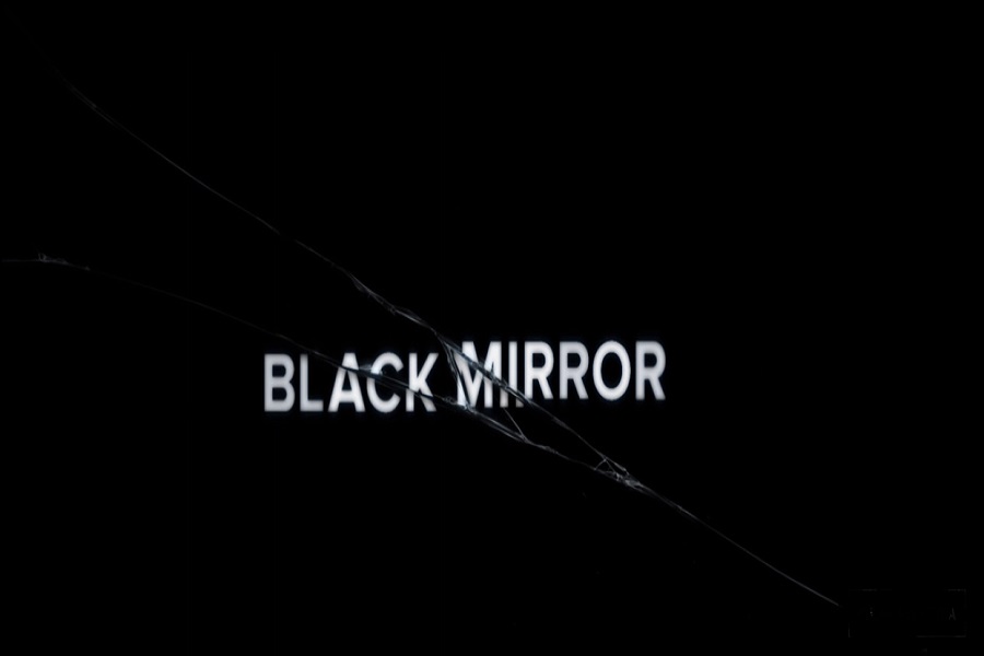 Abertura de Black Mirror (Foto: Reprodução/Vídeo)
