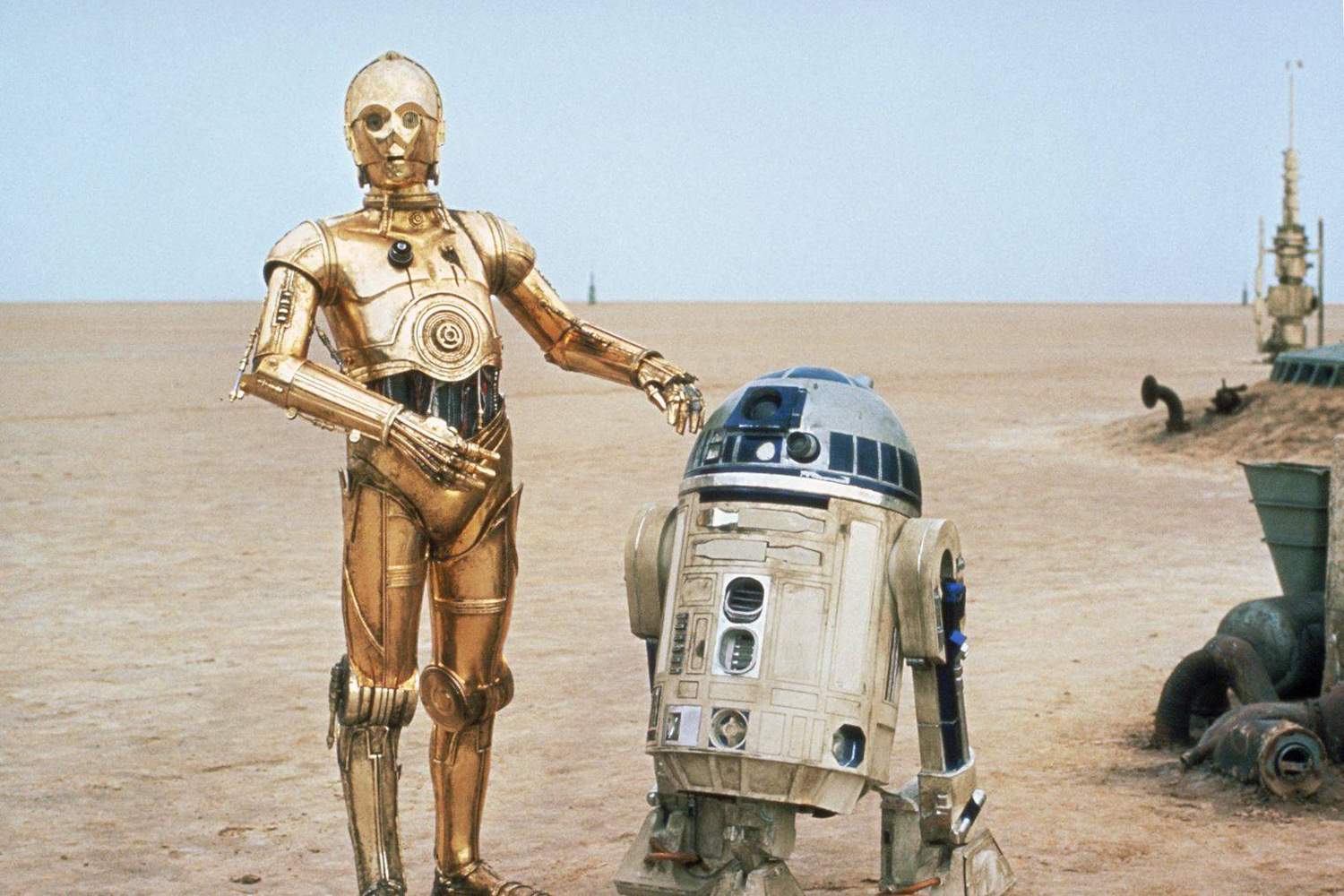 C-3PO e R2-D2 (Foto: reprodução/vídeo)