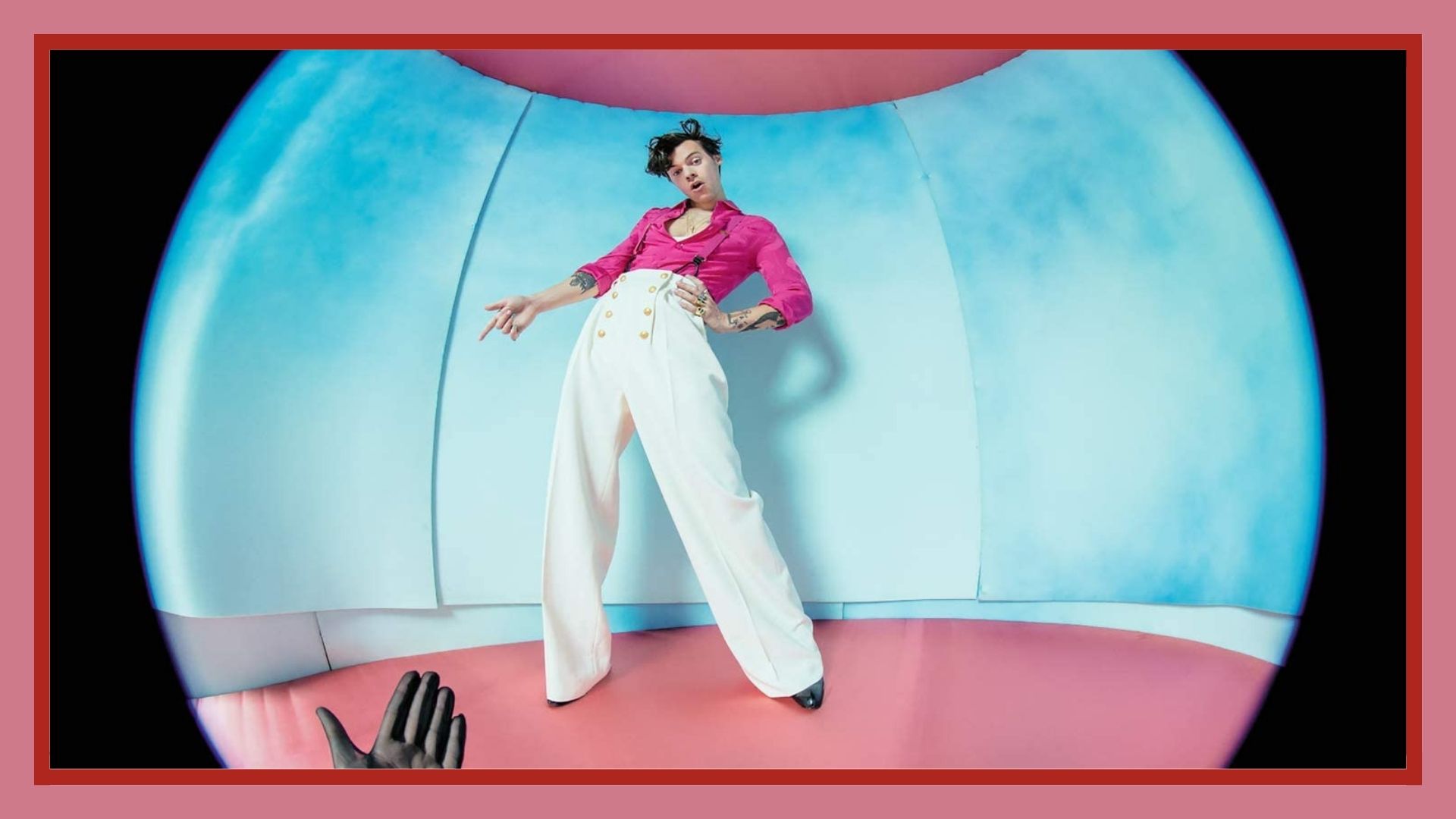 Harry Style se prepara para lançamento de seu novo disco