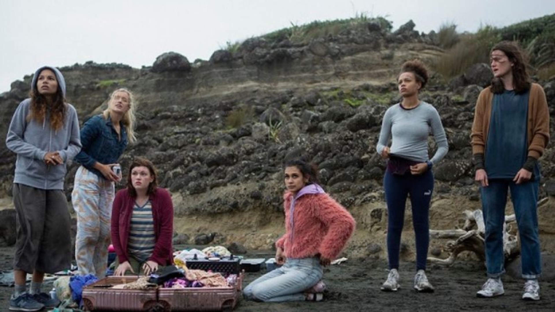 Criada por Sarah Streicher, a série estreou no Prime Video em 11 de dezembro de 2020 e já conquistou uma legião de fãs