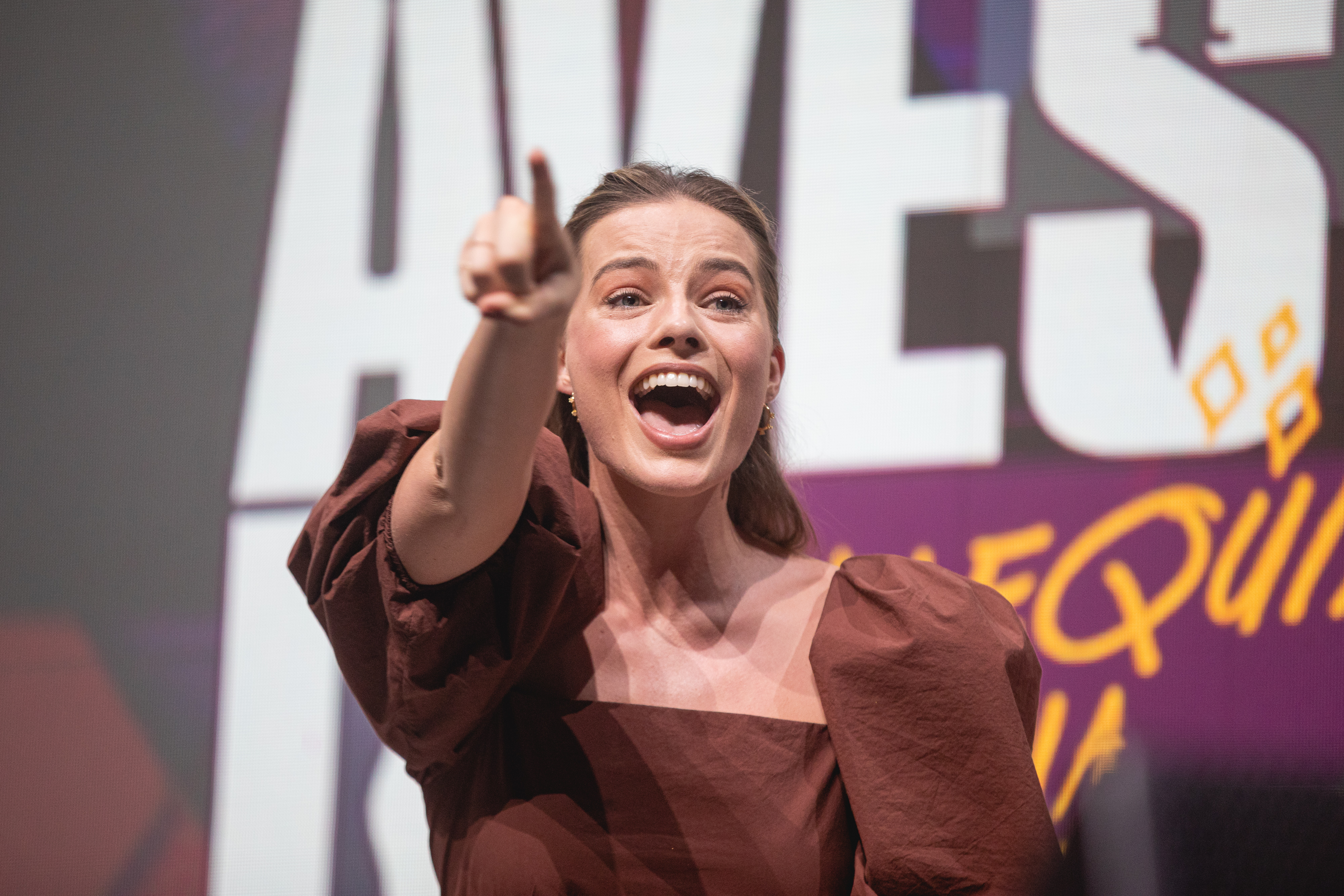 Margot Robbie no painel de Aves de Rapina da CCXP19 (Foto: Diego Padilha / I Hate Flash)