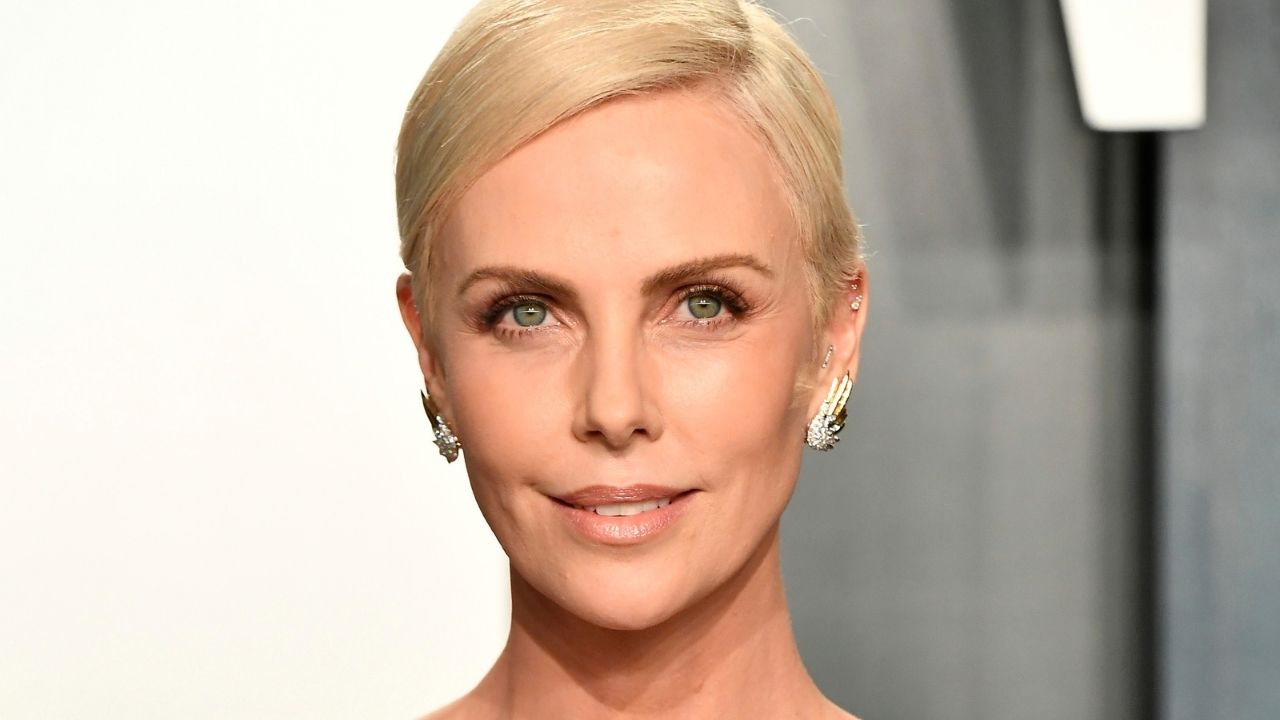 Charlize Theron na festa da Vanity Fair, no Oscar 2020 (Foto: Getty Images /Frazer Harrison)