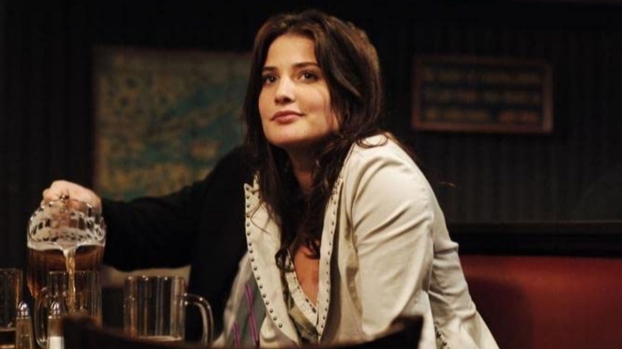 Cobie Smulders como Robin em How I Met Your Mother (Foto: Reprodução/IMDb)