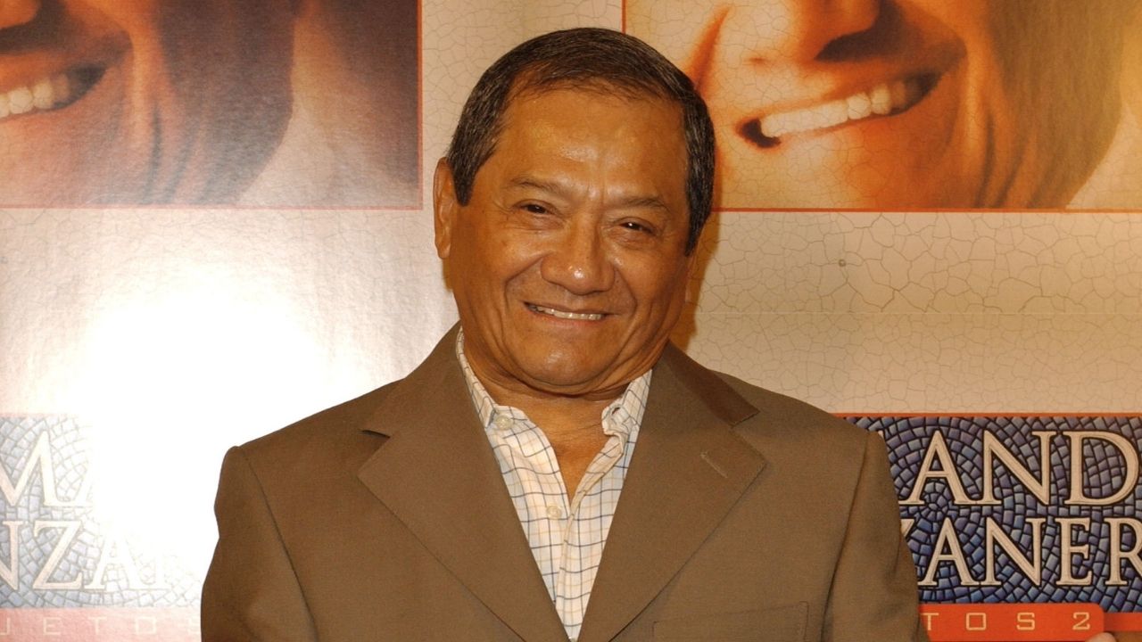 Armando Manzanero (Foto: Carlos Alvarez/Getty Images)