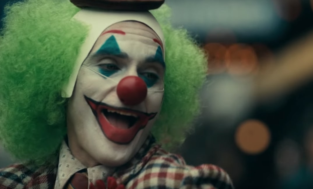 Batman criança, origem como comediante e mais: os segredos do trailer de Coringa, com Joaquin Phoenix