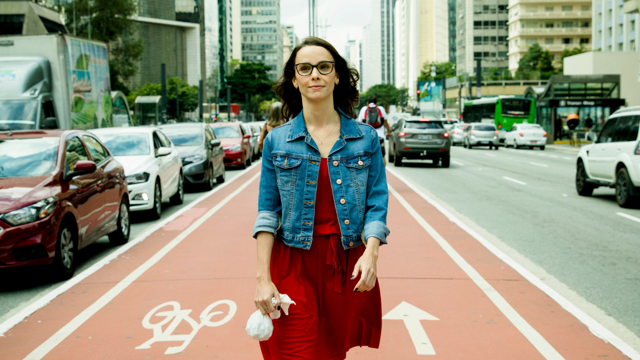 Dani interpretada por Débora Falabella em Depois a Louca Sou Eu (Foto: Stella Carvalho / Divulgação)