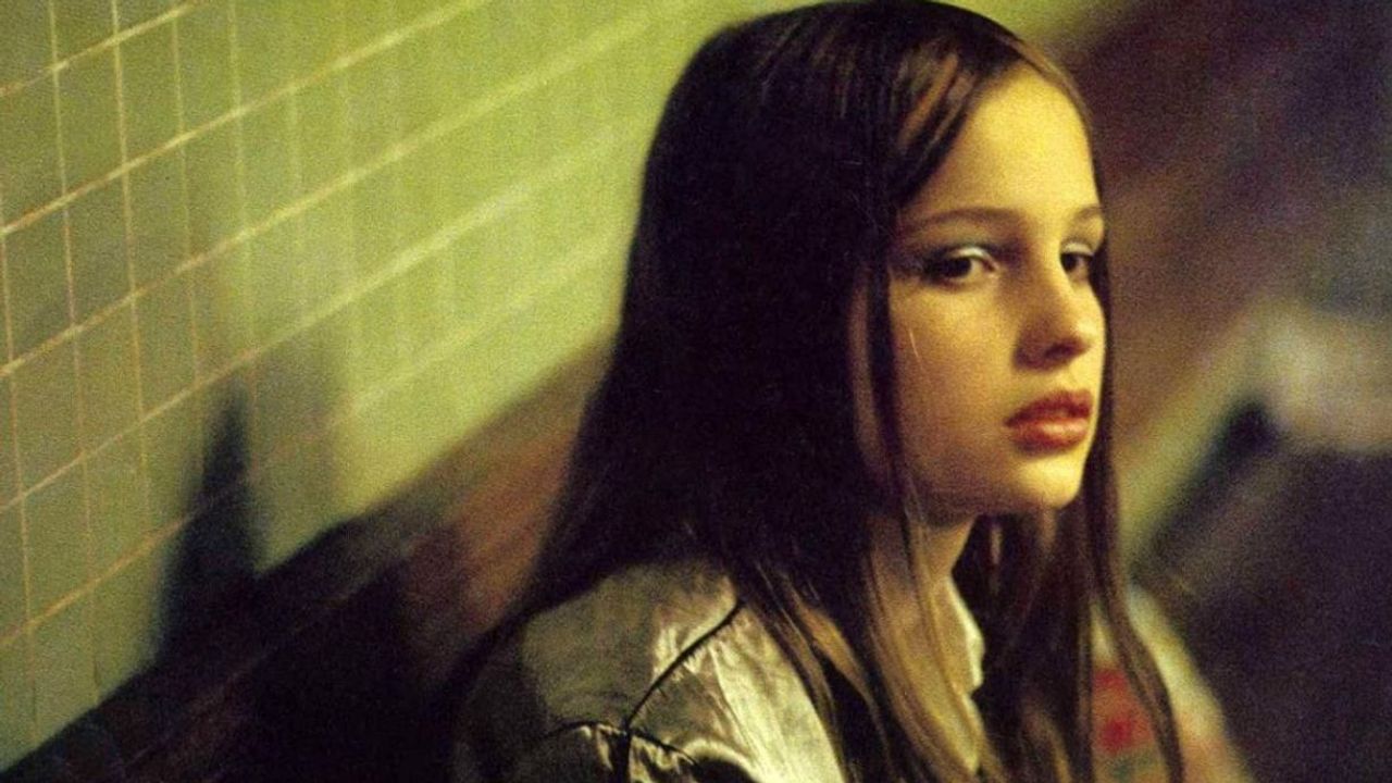 Natja Brunckhorst na adolescência, no papel de Christiane F. (Reprodução)
