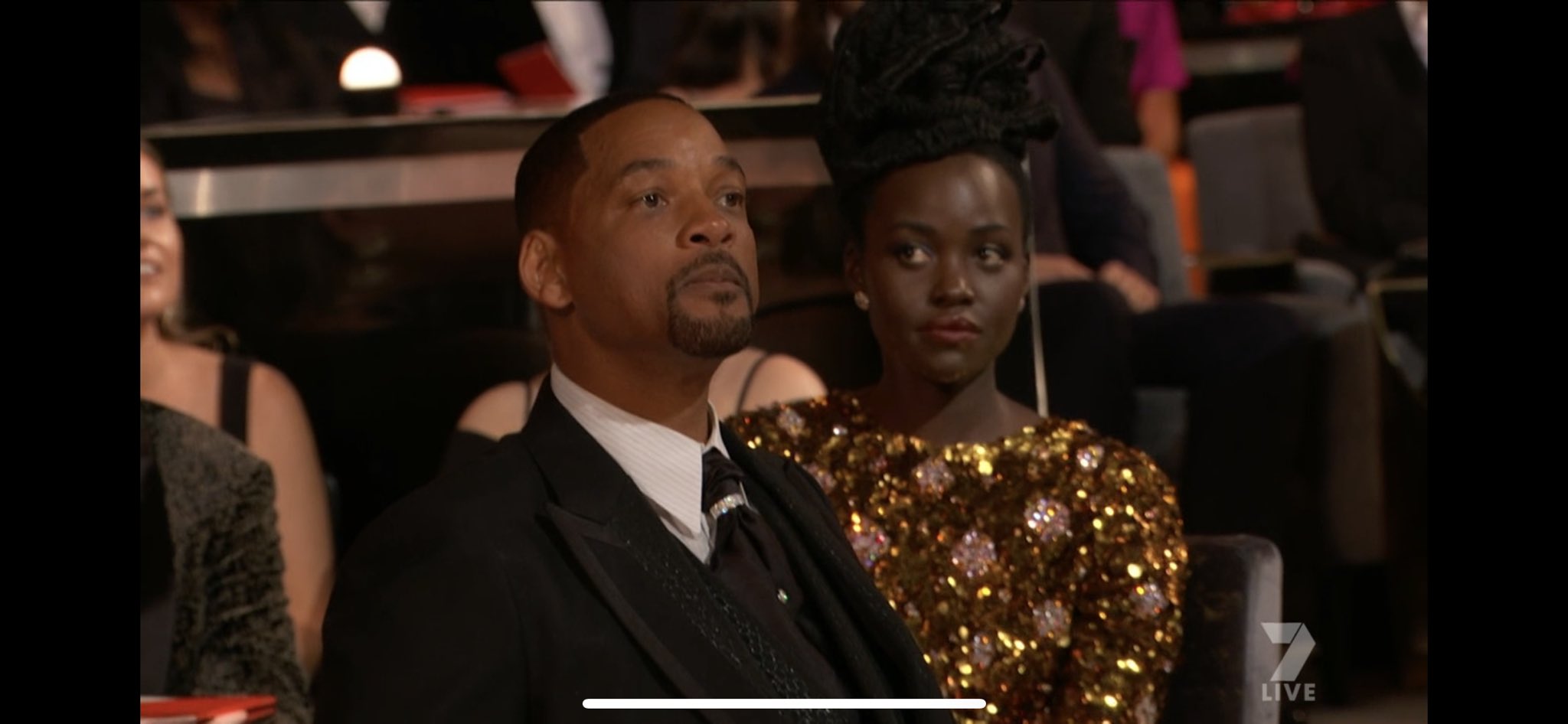 Will Smith discute ao vivo em cerimônia do Oscar