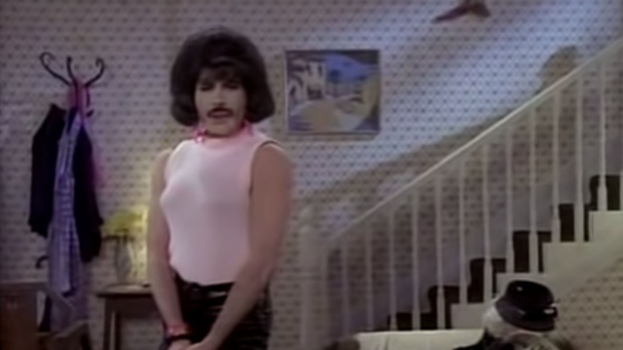 Freddie Mercury no clipe de I Want To Break Free (Foto: Reprodução)
