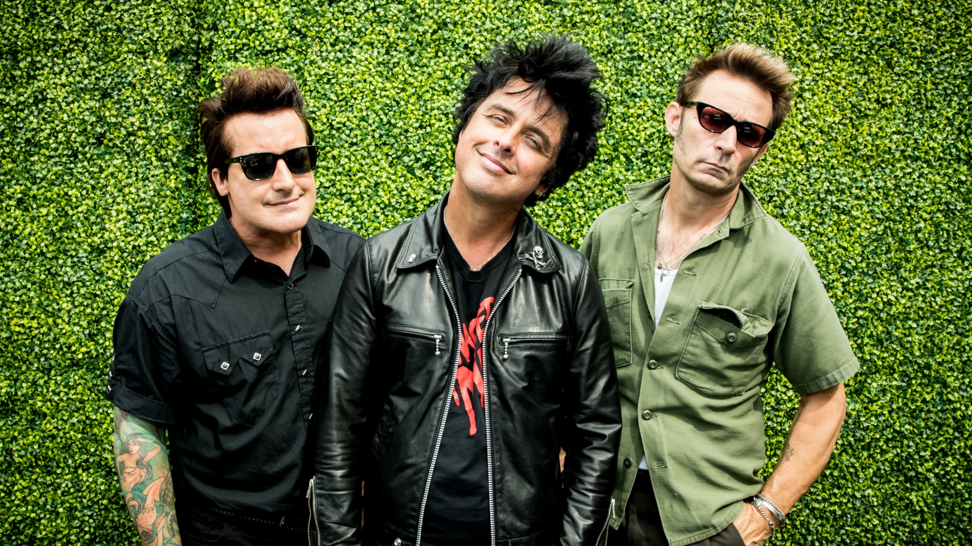 Com show marcado no Rio de Janeiro, Green Day chega ao Brasil