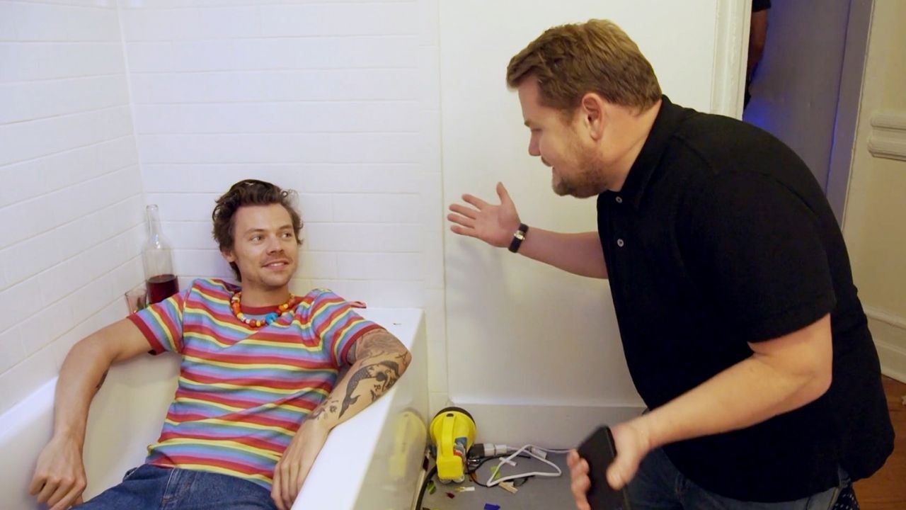 Harry Styles e James Corden (Foto: Reprodução/YouTube)