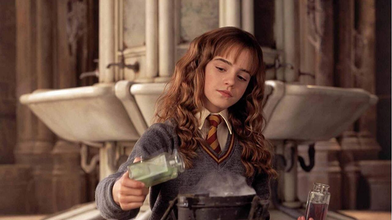 hermione fazendo poção
