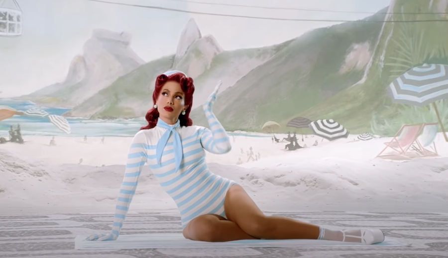 Anitta em "Girl from Rio"