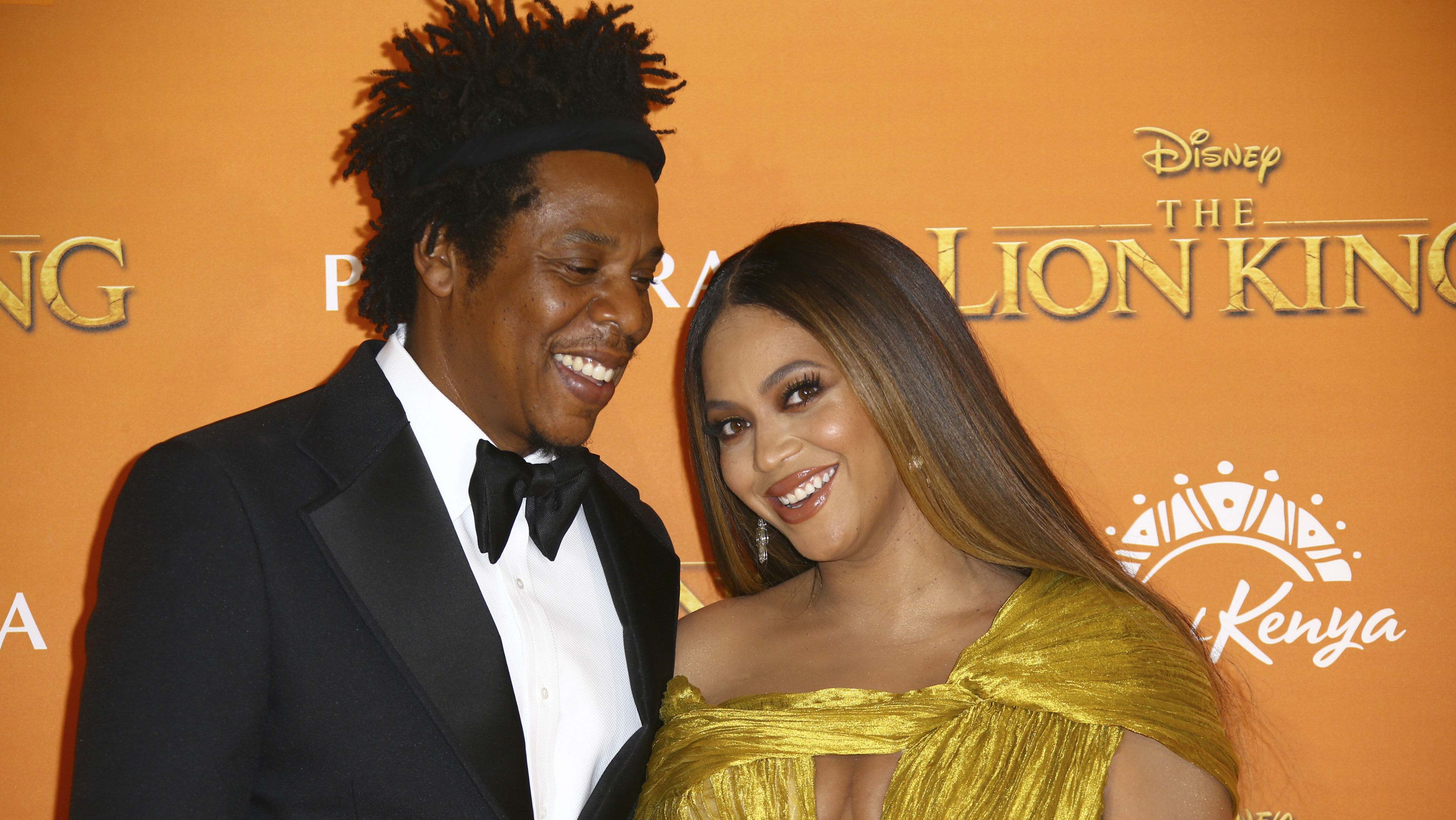 Jay-Z e Beyoncé na estreia de O Rei Leão em Londres (Foto:Joel C Ryan/Invision/AP)