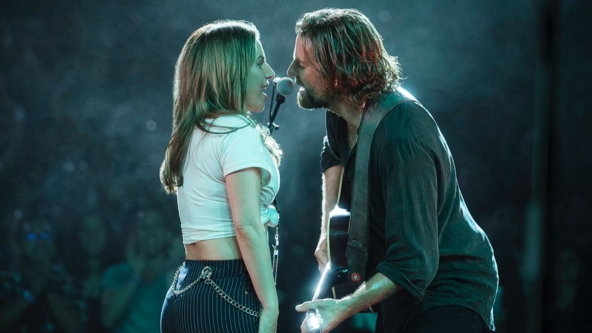 Lady Gaga e Bradley Cooper em Nasce Uma Estrela (Foto: Reprodução / Twitter)