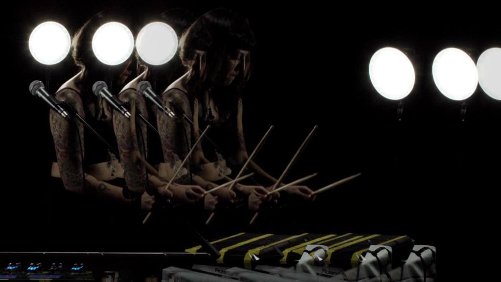 Larissa Conforto (Foto: Reprodução / YouTube)