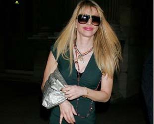 A viúva de Cobain vai produzir filme sobre ele