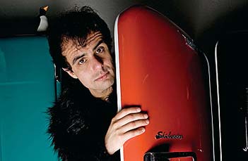 Pingüim: o rei do teclado Moog