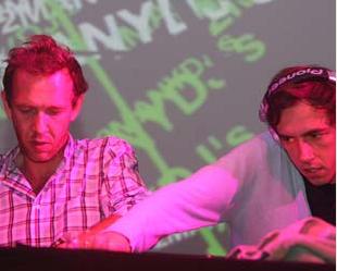 Os 2ManyDjs, que tocam pela quarta vez no Brasil