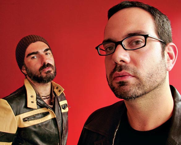 La Barbera (de gorro) e DiMonaco: retrô moderno com suingue e melodia