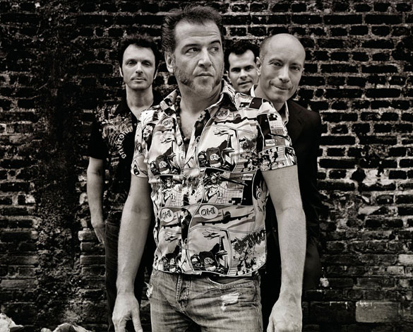 O ex-quarteto; sem Nasi, agora é O Trio