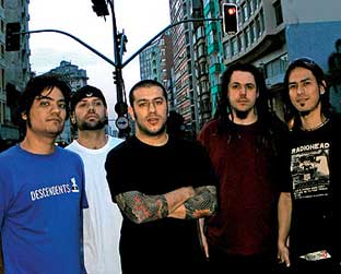 CPM 22: (da esq. para a dir.) Fernando, Luciano, Badauí, Wally e Japinha