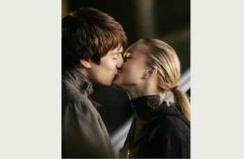 A líder de torcida Claire Bennett se apaixona na segunda temporada de Heroes