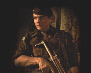 Wagner Moura em cena de Tropa de Elite