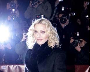 Madonna quer Filth and Wisdom na rede
