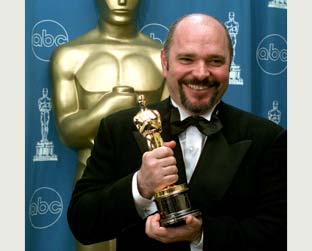 Minghella recebeu o Oscar de melhor diretor em 1997, pelo filme O Paciente Inglês