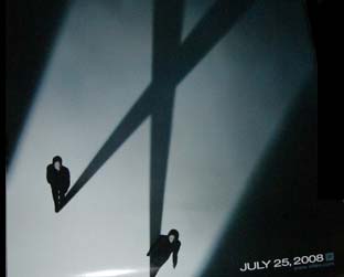 Mulder e Scully continuam atrás de ETs, em Arquivo X 2