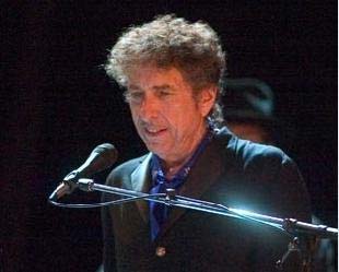 Bob Dylan foi homenageado por sua "força poética extraordinária"