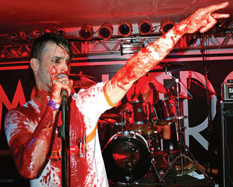 O gótico sangrento do Maldita ilustra o espírito "tem pra todo mundo"