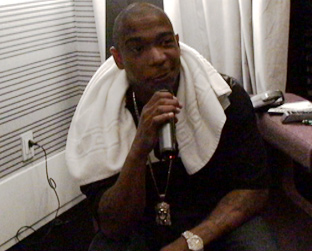 Ja Rule faz sete shows no Brasil como laboratório de seu novo álbum, The Mirror