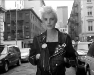 Agyness Deyn em clipe de música do Five O'Clock Heroes; modelo quer "dream team" musical