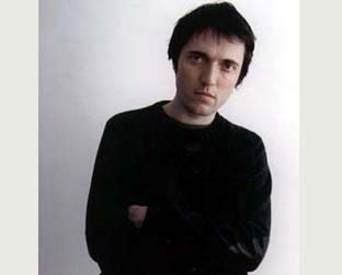 Colin Greenwood toca em trilha sonora de filme; seu irmão, também no Radiohead, ganhou Urso de Prata por trilha do filme Sangue Negro