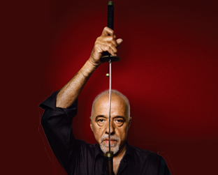 "Críticos são como eunucos em um harém. Sabem como faz, vêem outros fazendo, mas não sabem fazer.", destila Paulo Coelho