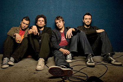 Udora: cinco anos no exterior e promessa de cantar seu pop rock só em português