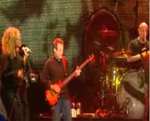 Robert Plant, John Paul Jones e Jason Bonham no show de reunião em Londres, no final de 2007