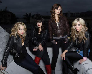 A banda californiana The Donnas volta ao Brasil para mostrar novo álbum, Bitchin'