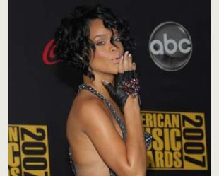 A cantora Rihanna tem show no Brasil marcado para fevereiro de 2009