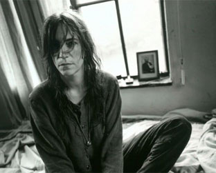 A cantora Patti Smith em cena do documentário Dream of Life