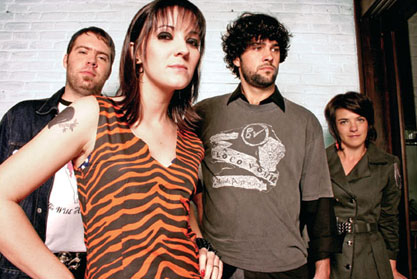 Érika Martins e Telecats: a ex-vocalista do Penélope encanta com seus famosos gritinhos