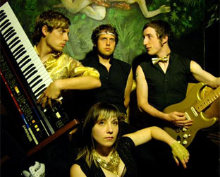 O Attractive & Popular faz 17 shows no Brasil como parte de festival itinerante do selo Amplitude