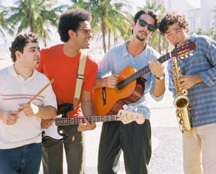 Os Desafinados, de Walter Lima Júnior, é um dos dezesseis pré-selecionados a uma vaga no Oscar 2009