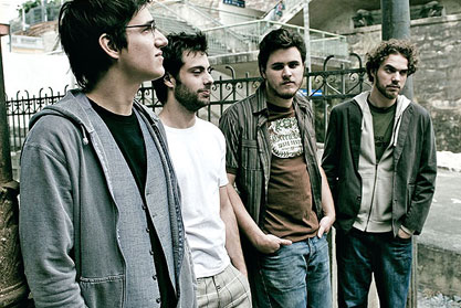 monno: transcendentalismo, relacionamentos e física quântica