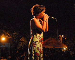 Carol Freitas, à frente da acreana Filomedusa