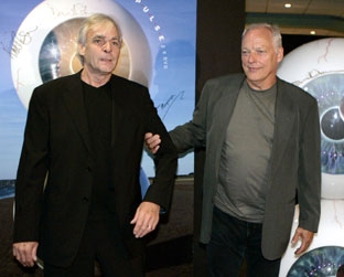 Rick Wright e David Gilmour: tecladista morto ganha homenagem de guitarrista líder do Pink Floyd
