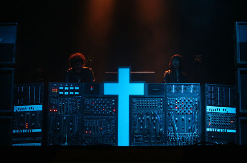 O duo francês Justice, em show em SP (27/9/2008)