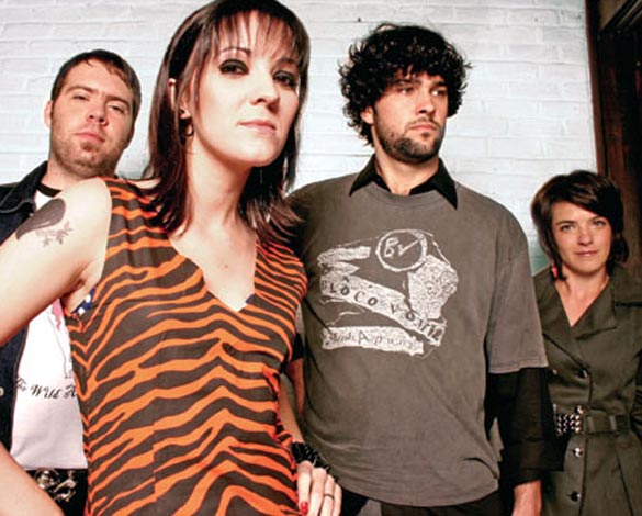 Érika e seus Telecats (da esq. para a dir.): Bjorn Hovland, Érika Martins, Márcio Ribeiro e Carla Kieling